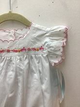 Load image into Gallery viewer, Size 9 Months little english Girls

