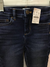 Load image into Gallery viewer, Size 4T Crewcuts Girls
