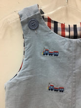 Load image into Gallery viewer, Size 2T Zuccini Boys
