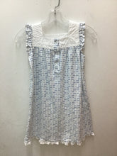 Load image into Gallery viewer, Size 6 lila and hayes Girls
