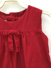 Load image into Gallery viewer, Size 2T little english Girls
