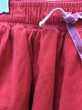 Load image into Gallery viewer, Size 5 mini Boden Girls
