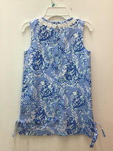 Load image into Gallery viewer, Size 7 Lilly Pulitizer Girls
