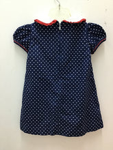 Load image into Gallery viewer, Size 2T Claire &amp; Charlie Girls
