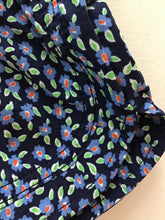 Load image into Gallery viewer, Size 2T Crewcuts Girls
