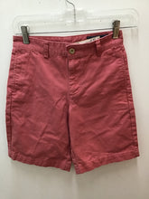 Load image into Gallery viewer, Size 8 Vineyard Vines Boys
