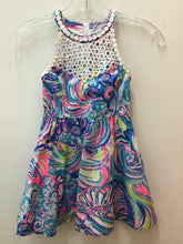Load image into Gallery viewer, Size 7 Lilly Pulitizer Girls
