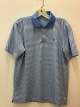 Load image into Gallery viewer, Size 16 Vineyard Vines Boys
