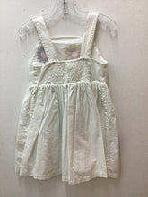Load image into Gallery viewer, Size 3T mini Boden Girls
