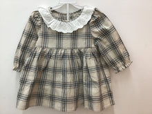 Load image into Gallery viewer, Size 18 Months Elegant Baby Girls
