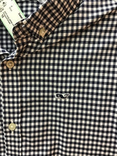 Load image into Gallery viewer, Size 16 Vineyard Vines Boys
