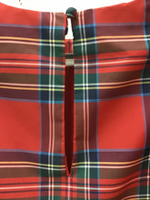 Load image into Gallery viewer, Size 8 Vineyard Vines Girls
