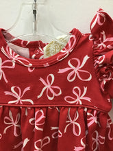 Load image into Gallery viewer, Size Newborn The Beaufort Bonnet Company Girls
