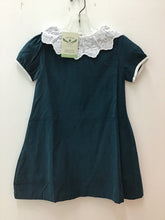 Load image into Gallery viewer, Size 4 The Oaks Apparel Girls
