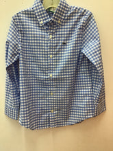 Load image into Gallery viewer, Size 5 Vineyard Vines Boys
