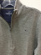 Load image into Gallery viewer, Size 16 Vineyard Vines Boys
