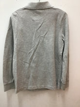 Load image into Gallery viewer, Size 6 Vineyard Vines Boys
