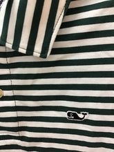 Load image into Gallery viewer, Size 16 Vineyard Vines Boys
