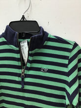 Load image into Gallery viewer, Size 7 Vineyard Vines Boys
