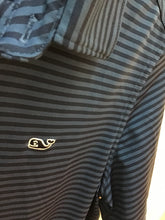 Load image into Gallery viewer, Size 18 Vineyard Vines Boys
