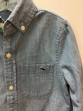 Load image into Gallery viewer, Size 2T Vineyard Vines Boys
