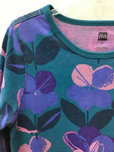 Load image into Gallery viewer, Size 8 Tea Girls
