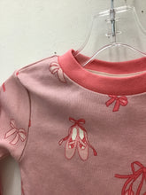 Load image into Gallery viewer, Size 3T mini Boden Girls

