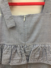 Load image into Gallery viewer, Size 7 Maria Casero Girls
