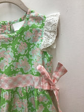 Load image into Gallery viewer, Size 2T Serendipity Girls
