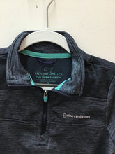 Load image into Gallery viewer, Size 5 Vineyard Vines Boys
