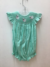 Load image into Gallery viewer, Size 24 Months Southern Smocked Company Girls
