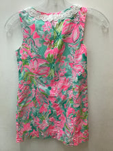 Load image into Gallery viewer, Size 8 Lilly Pulitizer Girls
