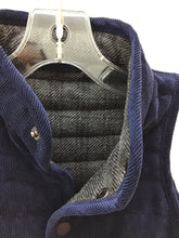 Load image into Gallery viewer, Size 3T Vineyard Vines Boys
