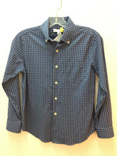 Load image into Gallery viewer, Size 10 Peter Millar Boys
