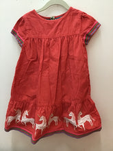 Load image into Gallery viewer, Size 5 mini Boden Girls
