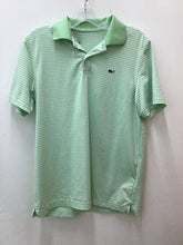 Load image into Gallery viewer, Size 16 Vineyard Vines Boys
