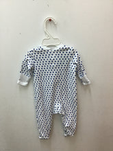 Load image into Gallery viewer, Size Newborn Roberta Roller Rabbit Boys
