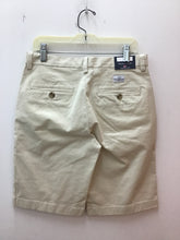 Load image into Gallery viewer, Size 16 Vineyard Vines Boys
