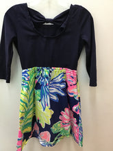 Load image into Gallery viewer, Size 8 Lilly Pulitizer Girls
