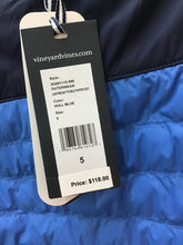 Load image into Gallery viewer, Size 5 Vineyard Vines Boys
