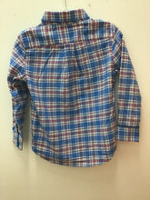 Load image into Gallery viewer, Size 5 Vineyard Vines Boys
