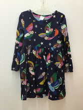 Load image into Gallery viewer, Size 6 mini Boden Girls
