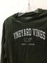 Load image into Gallery viewer, Size 12 Vineyard Vines Boys
