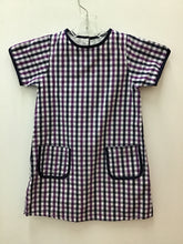 Load image into Gallery viewer, Size 4 Duffield Lane Girls
