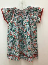 Load image into Gallery viewer, Size 2T busy bees Girls
