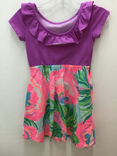 Load image into Gallery viewer, Size 6 Lilly Pulitizer Girls
