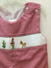 Load image into Gallery viewer, Size 2T Smocked Auctions Boys
