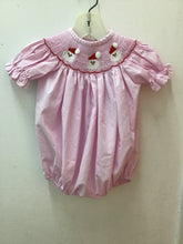 Load image into Gallery viewer, Size 6 Months stitchy fish Girls
