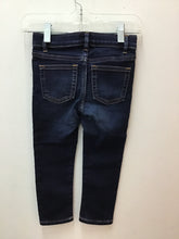 Load image into Gallery viewer, Size 3T Crewcuts Girls
