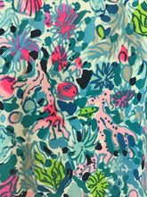 Load image into Gallery viewer, Size 6 Lilly Pulitizer Girls
